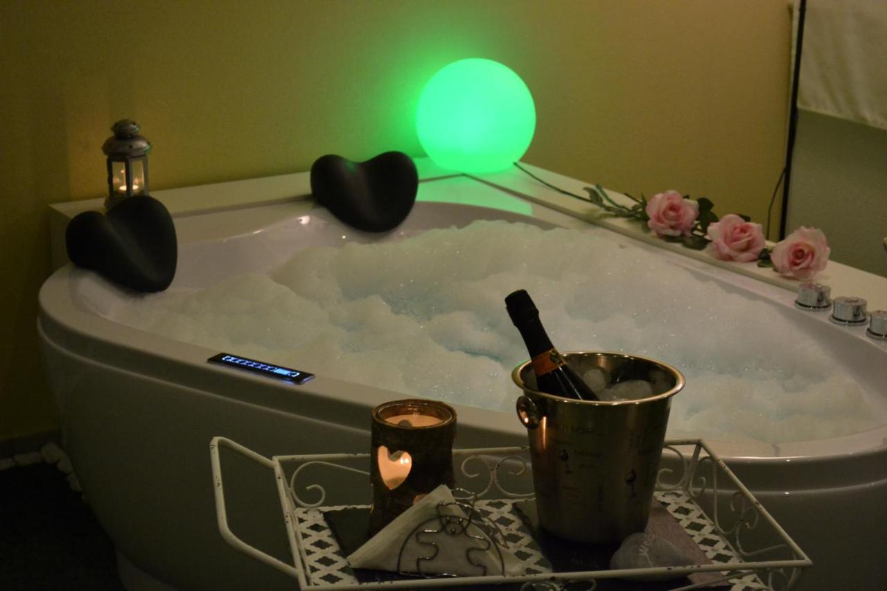 B&B Ravenna In Love Relax Conventello Dış mekan fotoğraf